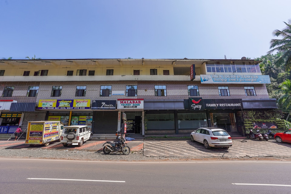 Live on CLT223, Calicut City, Calicut