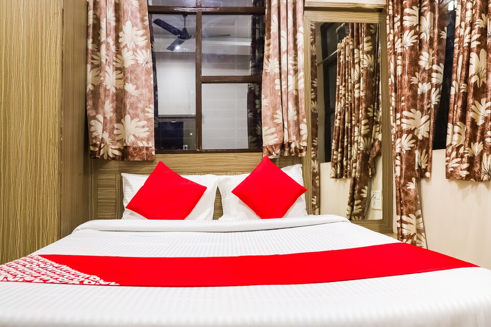 OYO 64808 Varun Inn, Shivpuri, Shivpuri