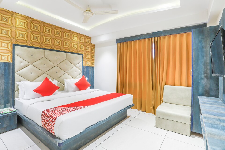 OYO 64810 Hotel Pinnacle Villa, Vastrapur Ahmedabad, Ahmedabad