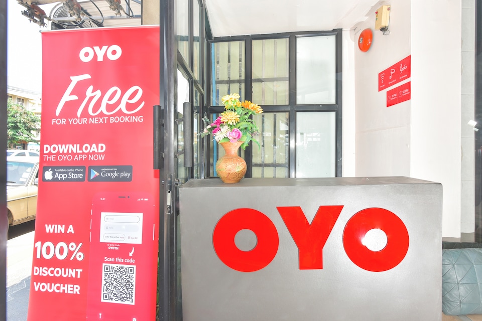 OYO 447 Royal Express Hua Hin, Hua Hin Beach P0, Hua Hin