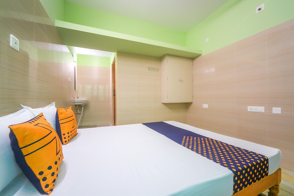 OYO 64821 Amma Village Garden, Velankanni, Velankanni