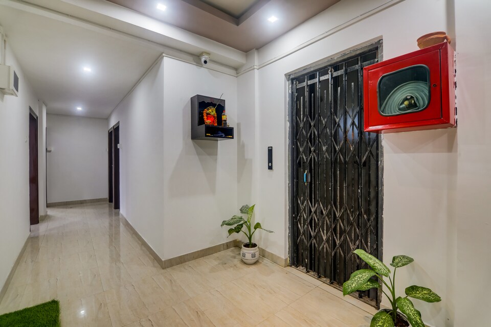 OYO 64834 Royal Holiday Inn, Beltola Guwahati, Guwahati