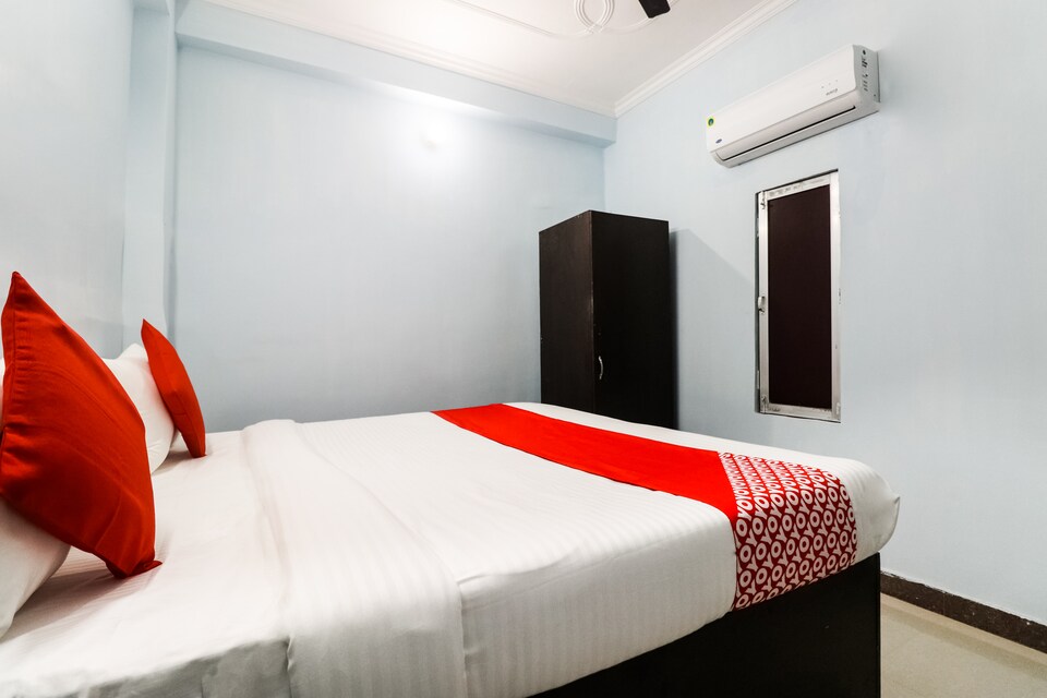 OYO 64841 Chandra Paying Guest House, Lanka, Varanasi