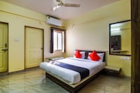 Hotel O Dwarka Lodge