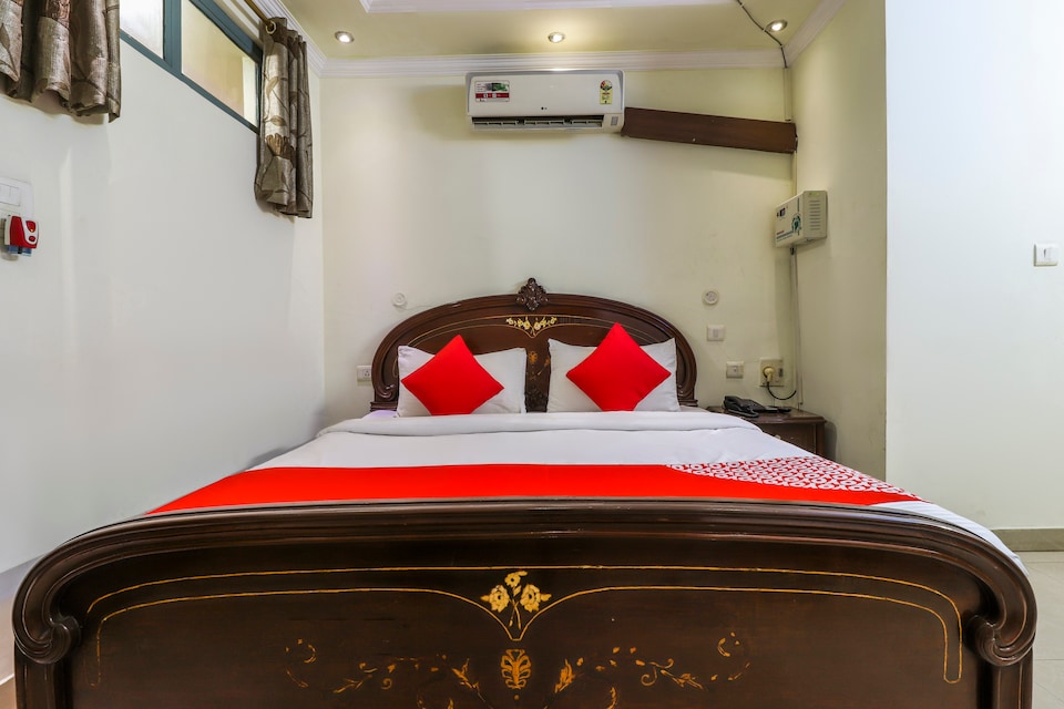 OYO 64850 Sai Vatika Guest House, Gomti Nagar Lucknow, Lucknow