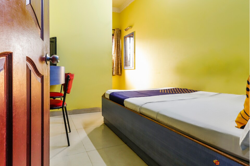 SPOT ON 64854 Grand Park, Majestic Bangalore, Bangalore