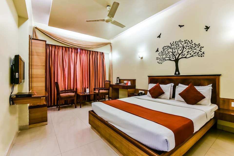 OYO 842 Hotel Dhiraj Residency, Mumbai Thane-Mulund-Bhandup, Mumbai