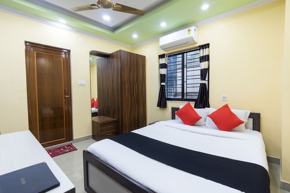 Hotel O Holiday, Ruby Hospital Kolkata, Kolkata