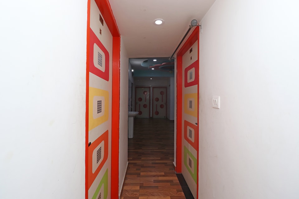 live on LCK2258, Gomti Nagar Lucknow, Lucknow