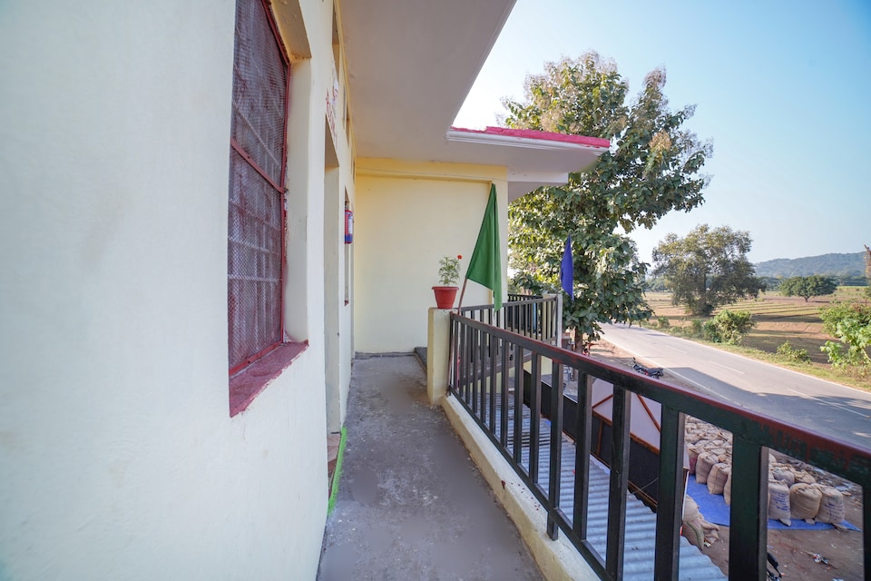OYO 64882 Joshi Guest House, Dhikuli Ramnagar, Corbett-Ramnagar