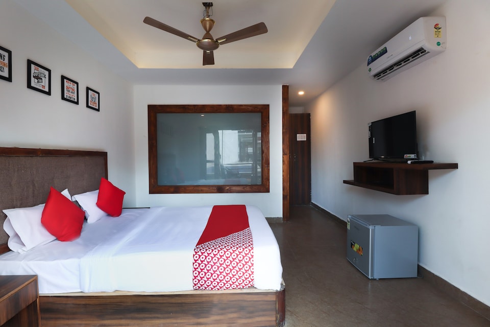 OYO 64889 La Indiana Beach Resort , Morjim Goa, Goa