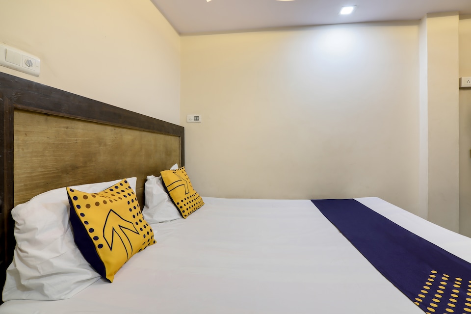 SPOT ON 64890 Hotel Shree Shagun, Kanpur Railway Station, Kanpur