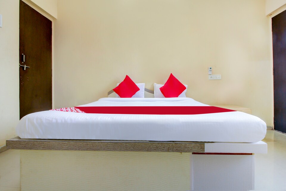 OYO 64897 Devgiri Lodge, Parbhani, Parbhani