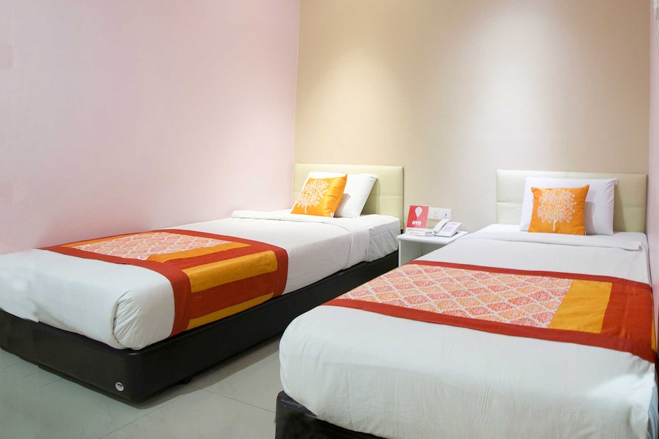 OYO 143 Swan Cottage Hotel, Sunway Mentari, Subang Jaya