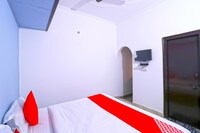 OYO Papa Homes Near Omaxe Celebration Mall