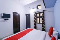 OYO Papa Homes Near Omaxe Celebration Mall