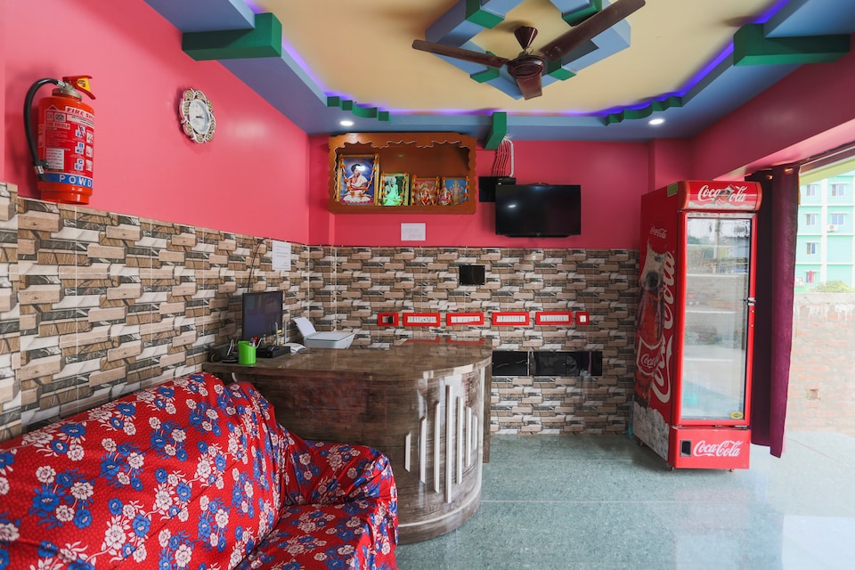Hotel O by OYO New Heaven, Hazarduari, Berhampore