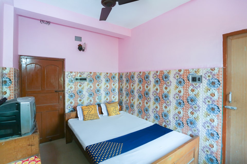 Hotel O New Heaven, Hazarduari, Berhampore