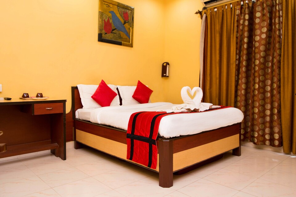 OYO 5283 Space Circle, VIP Road Kolkata, Kolkata