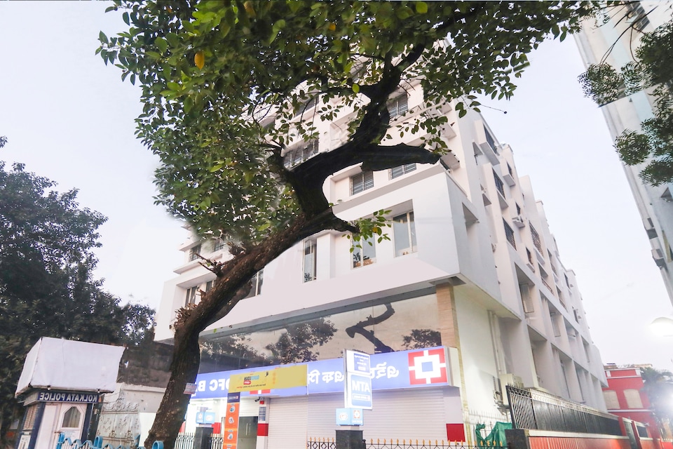 Capital O 64937 Stay Inn International Sealdah, Sealdah Kolkata, Kolkata