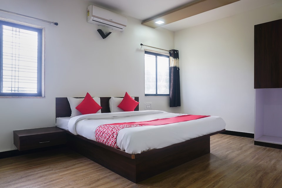 OYO 64954 Hotel Yash Inn, Ahmednagar, Ahmednagar