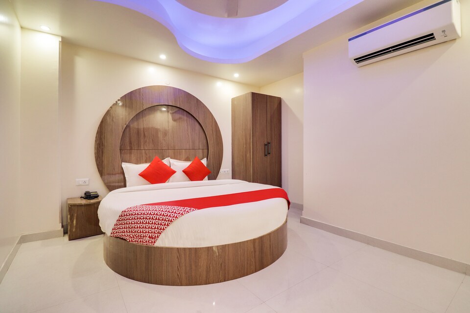 OYO 64957 Hotel Paradise, Airport Delhi, Delhi Transit