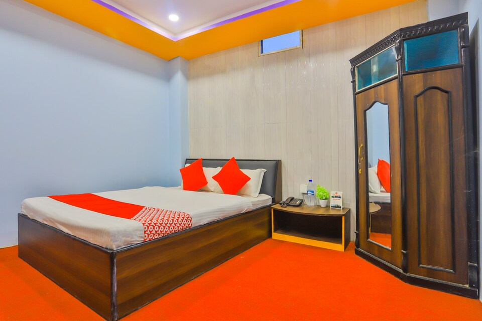 OYO 667 Aman Hotel, Chapur, Chapur