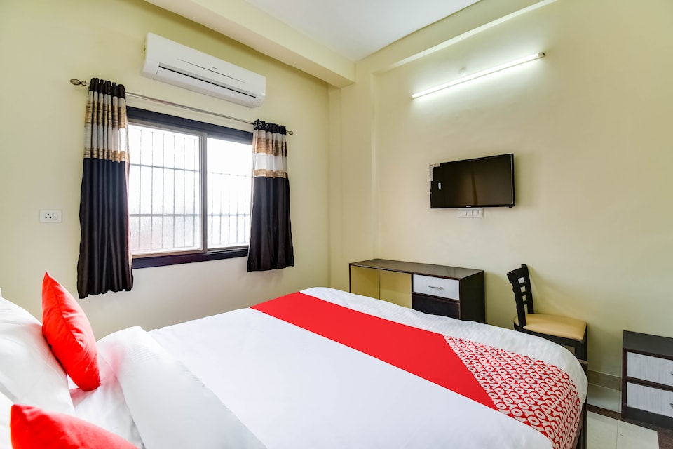 Flagship Balaji Inn, Station Road, Raipur