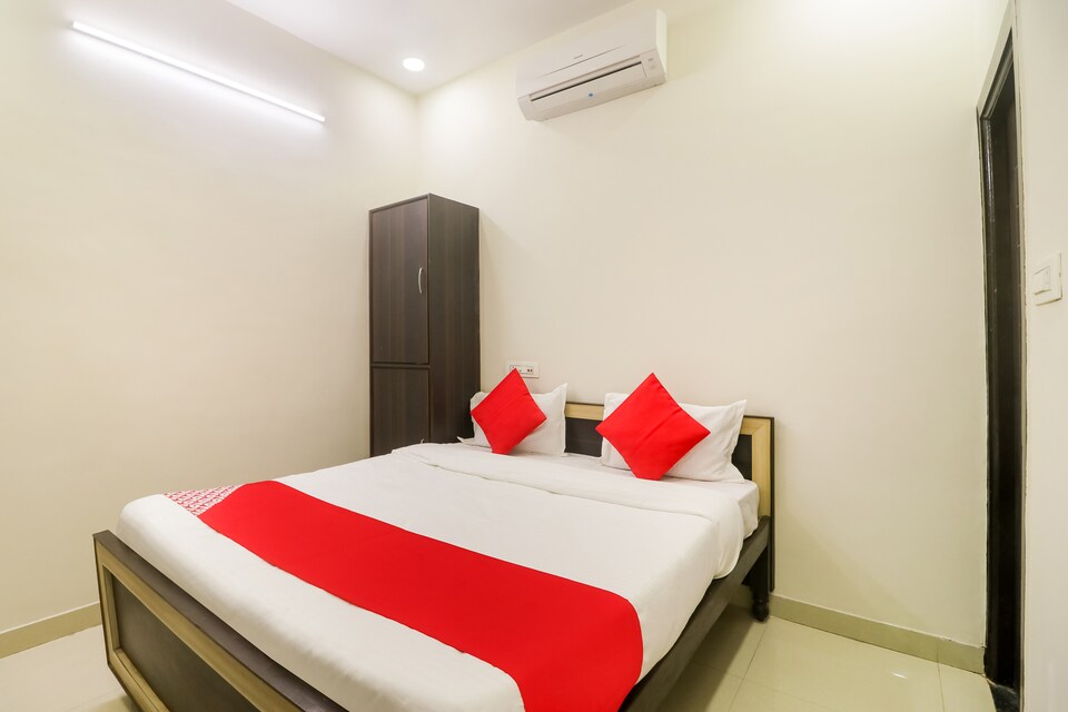 OYO Flagship 64987 Balaji Palace , Tatibandh Road, Raipur