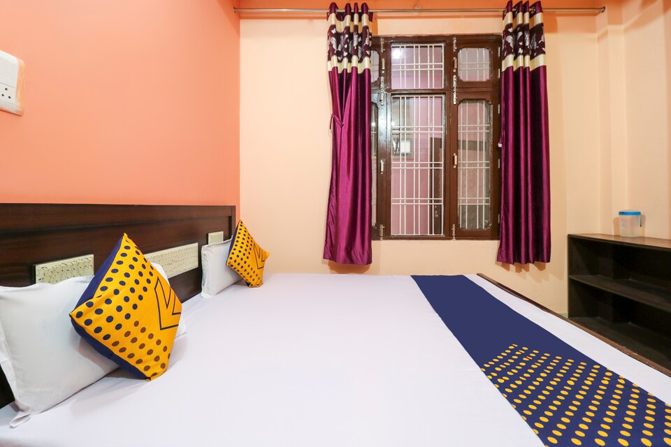 SPOT ON 64991 Shagun Vatika Lawn & Guest House , Indira Nagar Lucknow, Lucknow