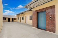 Hotel O Ramachandra Hospital Porur Formerly Raj Mahal