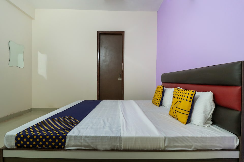 Hotel O kalra, Zirakpur, Zirakpur