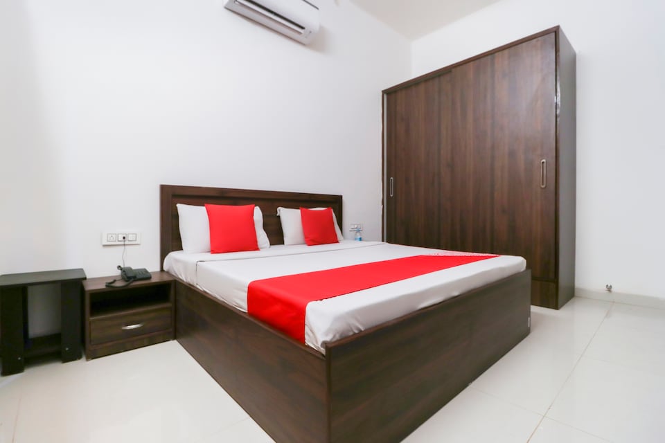 OYO 65032 Grand Villa, Panchkula, Panchkula