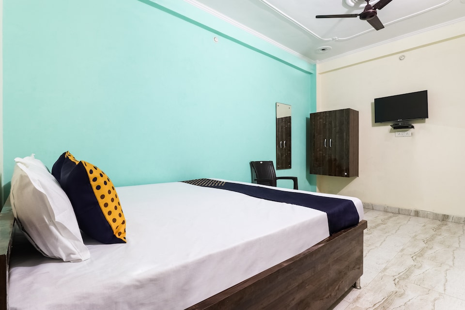 SPOT ON 65047 Gokul Residency, Airport Lucknow, Lucknow