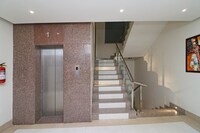 Capital O Rajhans Hotel And Resort