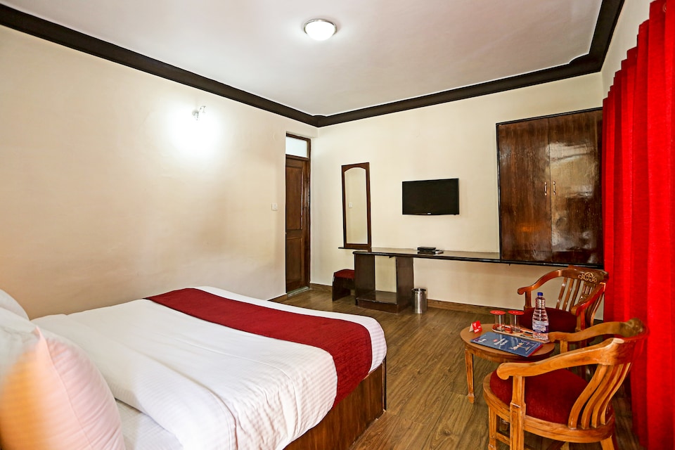 OYO 5292 Hotel Hill Town, Leh, Leh-Ladakh