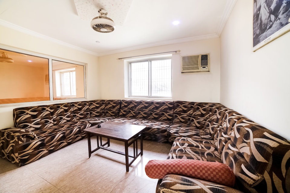 OYO Hotel Pushpanjali Palace, Gorakhnath Gorakhpur, Gorakhpur