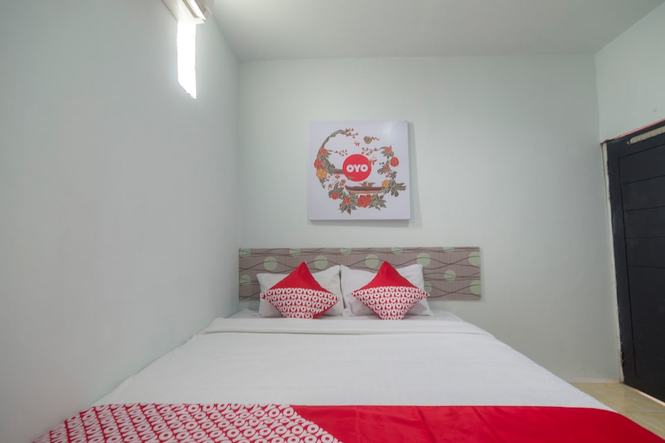 OYO 2187 Hm Guest House, Pontianak, Pontianak