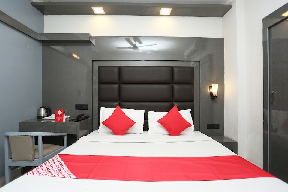 OYO 65102 Rg Hotel, Port Blair, Port-Blair