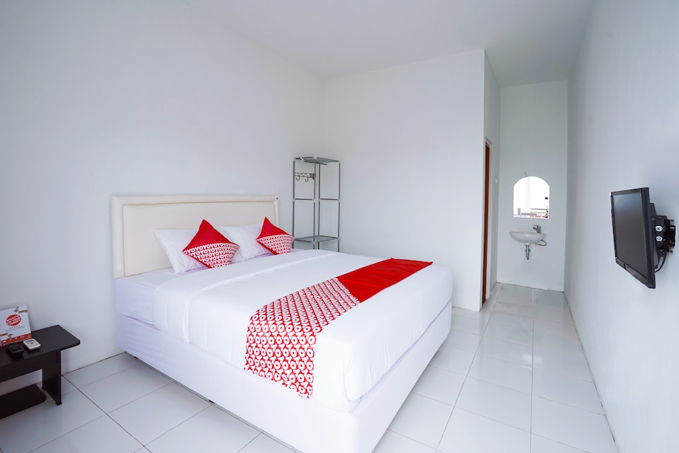 OYO 2189 Rossan Villa 3 Kazanan, Setiabudi Bandung, Bandung