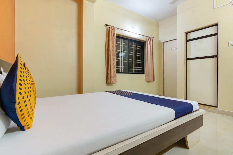 OYO 65110 Hotel Sunraj Niwas, Bondarwadi Mahabaleshwar, Mahabaleshwar