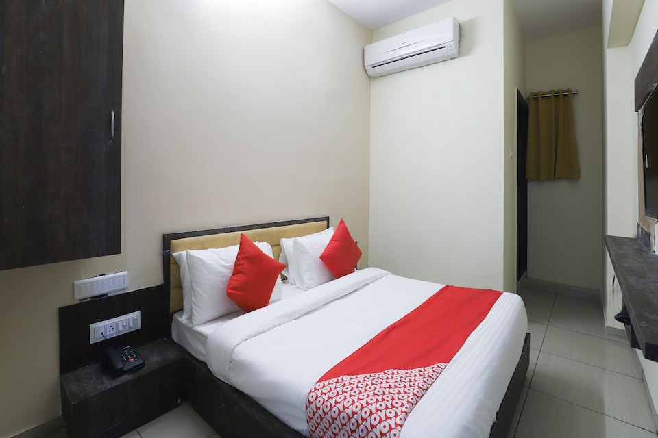 OYO 65125 Hotel Express, Ahmedabad Railway Station, Ahmedabad