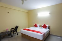 OYO Zero To Z Residency Near Pvr Ansal Plaza Greater Noida