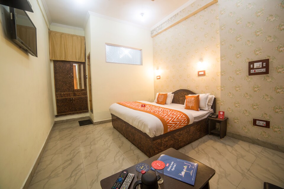 OYO 5298 Shaani Resort, Lal Chowk Srinagar, Srinagar