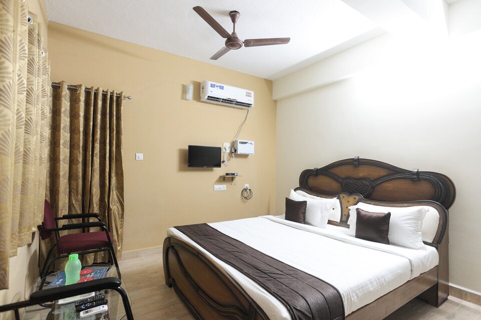 Live as CHN1769, Velachery, Chennai