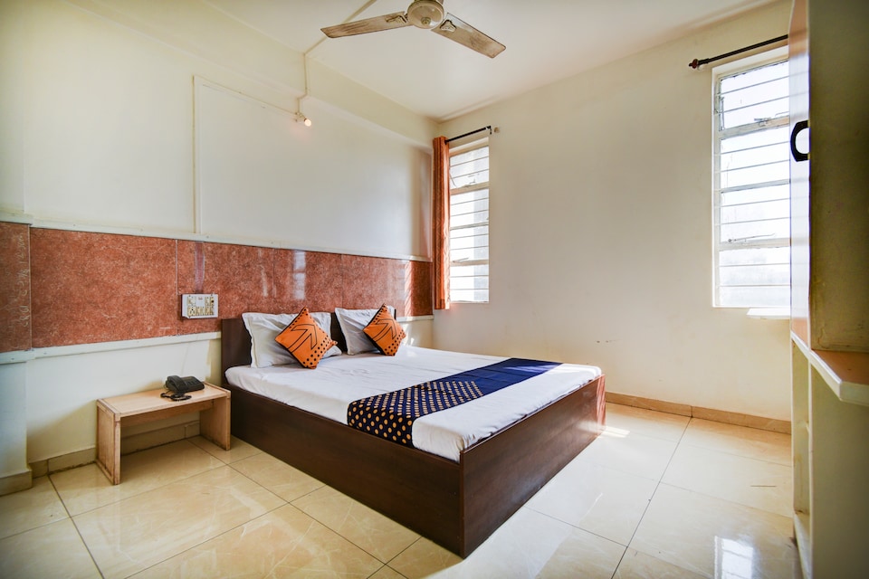 SPOT ON 65169 Hotel Anand, Kolhapur, Kolhapur
