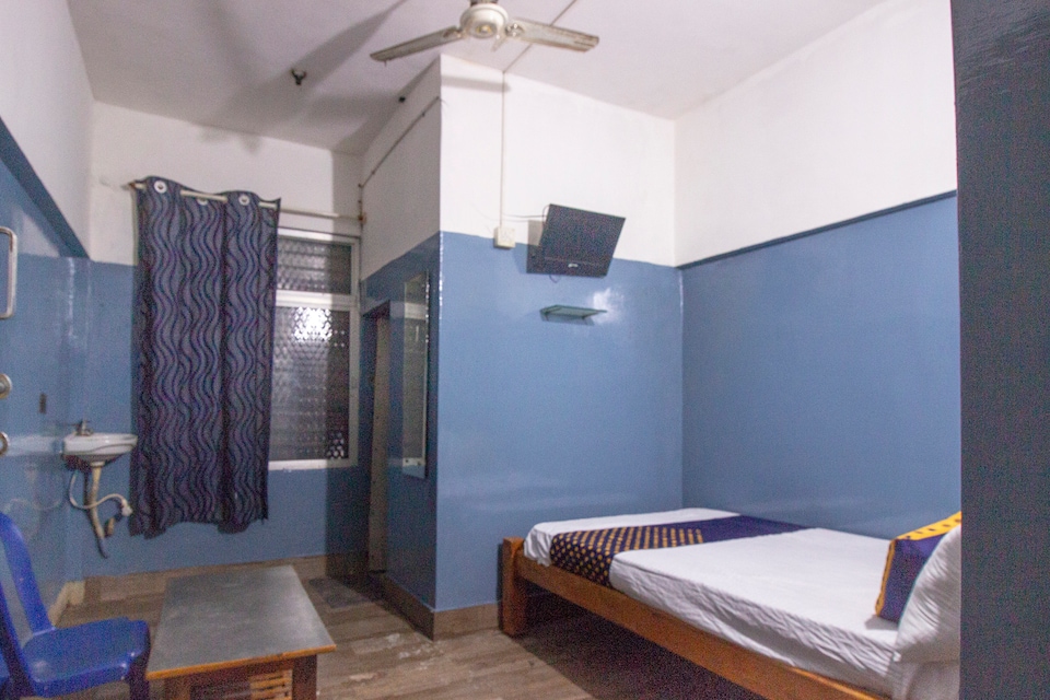 SPOT ON 65186 Venkateshwara Lodge, Tumkur Road-II, Bangalore