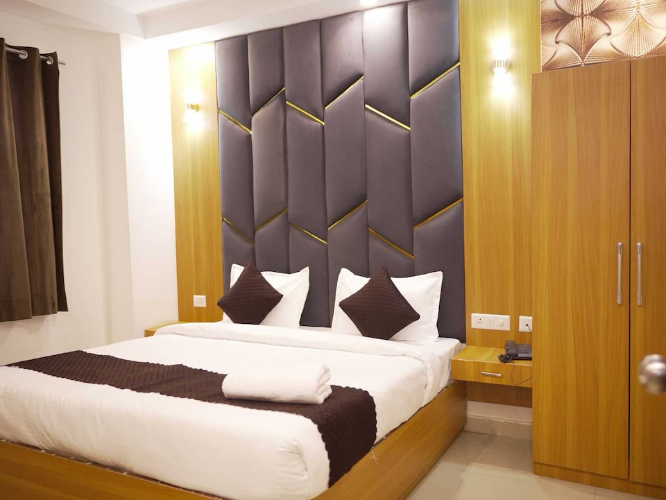 Hotel O PARK INTERNATIONAL, Airport Delhi, Delhi Transit