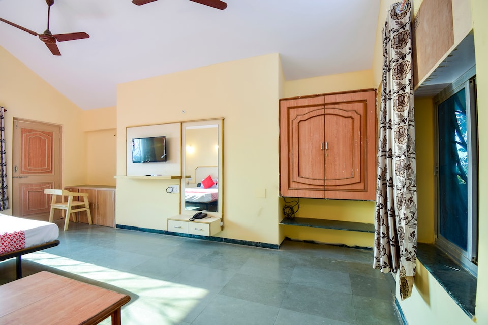 OYO 65197 Green Woods Resorts, Solapur, Solapur