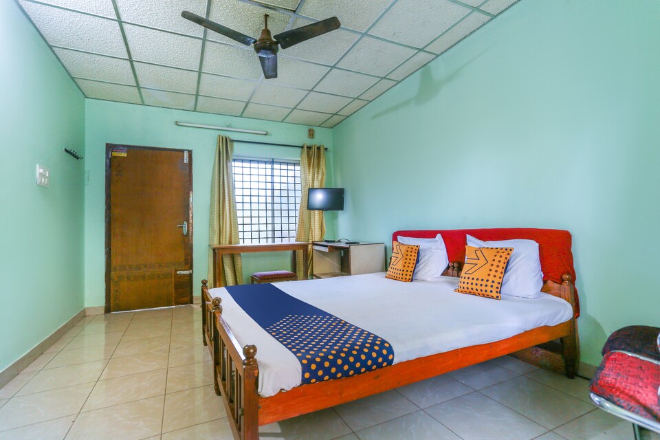 OYO 65198 Shiva Inn, Kannur, Kannur